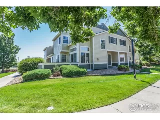 Photo #5: 948557 Listing