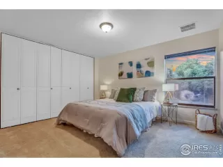 Photo #3: 948558 Listing