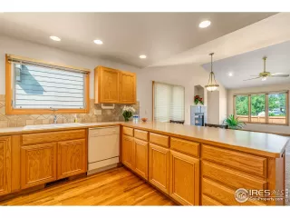 Photo #2: 948639 Listing