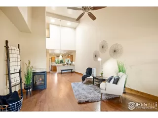 Photo #4: 948661 Listing