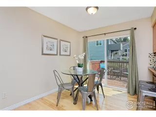 Photo #6: 948833 Listing