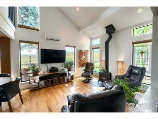 Photo #5: 948879 Listing