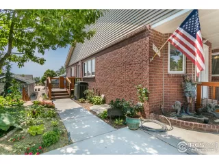 Photo #1: 948906 Listing