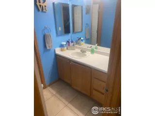 Photo #2: 948937 Listing