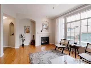 Photo #6: 949008 Listing
