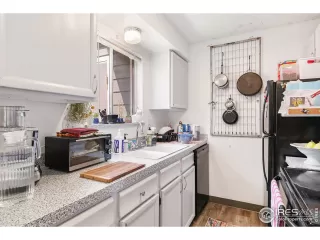 Photo #5: 949011 Listing