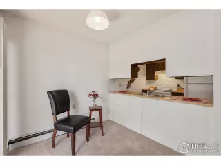 Photo #4: 949072 Listing