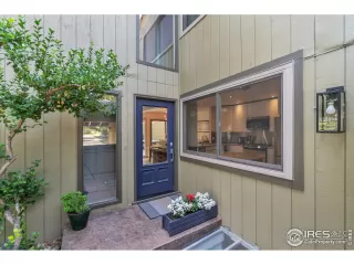 Photo #5: 949127 Listing 