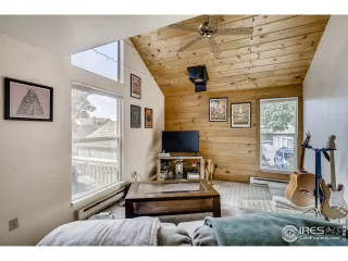 Photo #4: 949129 Listing