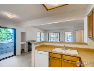 Photo #6: 949143 Listing