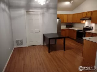 Photo #3: 949177 Listing