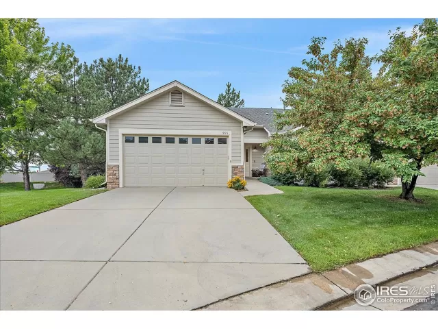 MLS: 949190 Condo For Sale