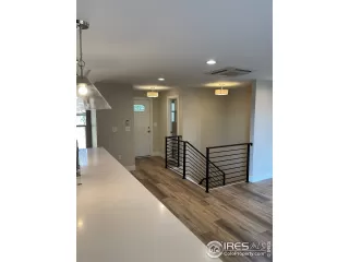 Photo #5: 949195 Listing