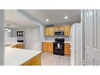 Photo #3: 949230 Listing