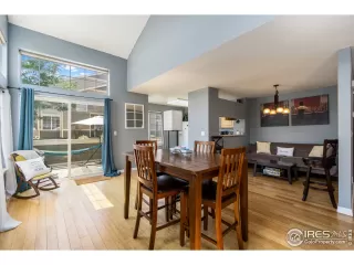 Photo #4: 949244 Listing