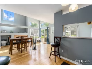 Photo #6: 949244 Listing