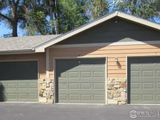 Photo #3: 949400 Listing 