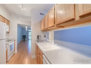 Photo #6: 949401 Listing 