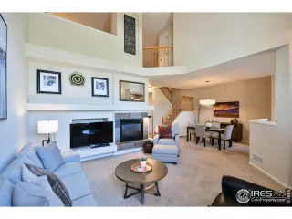 Photo #2: 949409 Listing