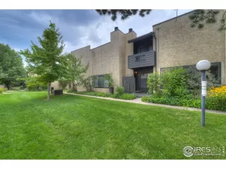 Photo #3: 949427 Listing