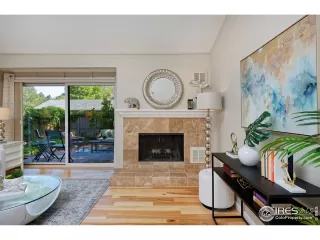 Photo #4: 949484 Listing 