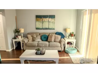 Photo #4: 949497 Listing