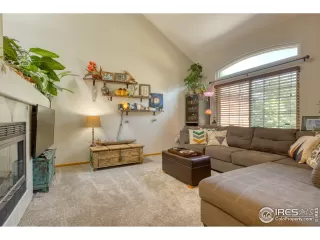 Photo #1: 949512 Listing