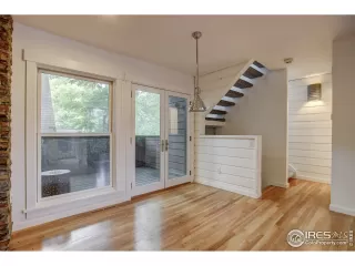 Photo #5: 949520 Listing 