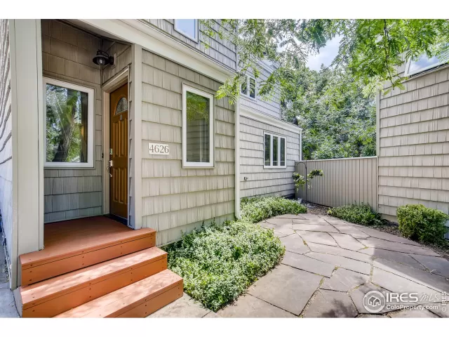 MLS: 949525 Condo For Sale