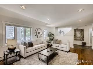 Photo #2: 949525 Listing