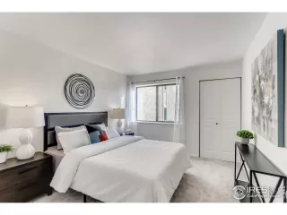 Photo #6: 949569 Listing