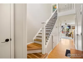 Photo #3: 949604 Listing 