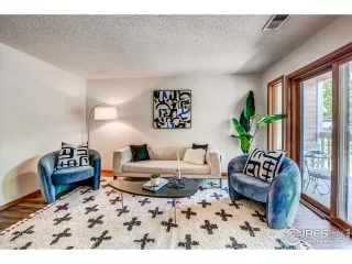 Photo #3: 949611 Listing