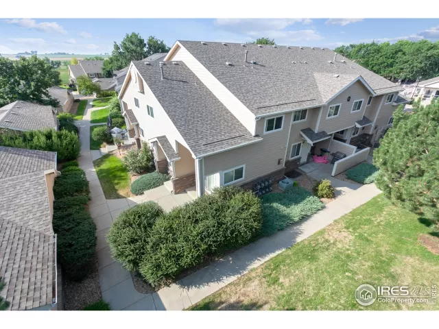 MLS: 949612 Condo For Sale