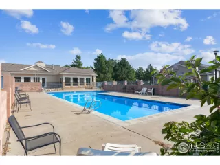 Photo #5: 949612 Listing