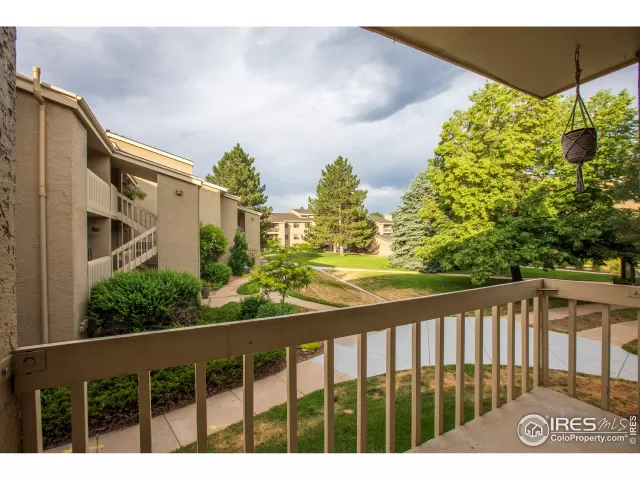 MLS: 949625 Condo For Sale