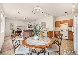 Photo #5: 949633 Listing