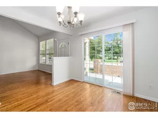 Photo #4: 949678 Listing