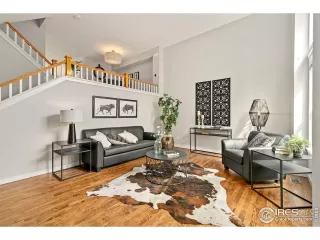 Photo #1: 949693 Listing