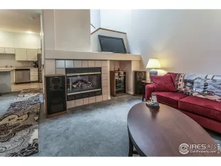 Photo #6: 949735 Listing