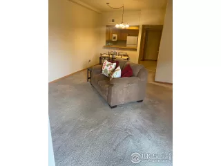 Photo #2: 949737 Listing