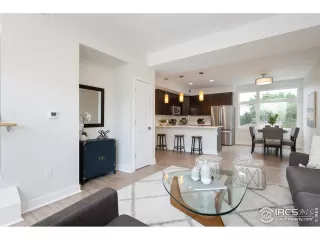 Photo #3: 949771 Listing