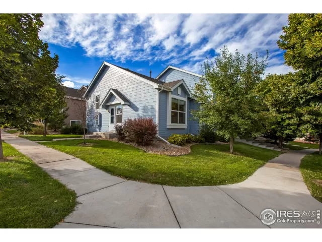 MLS: 949812 Condo For Sale