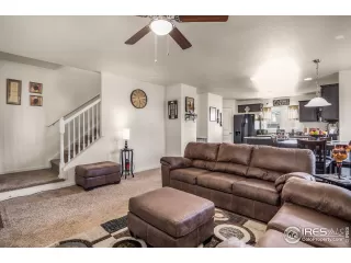 Photo #4: 949866 Listing