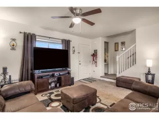 Photo #6: 949866 Listing