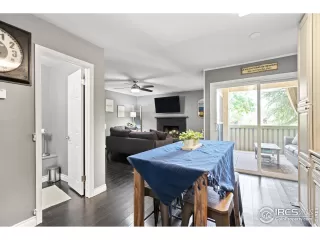 Photo #4: 949896 Listing