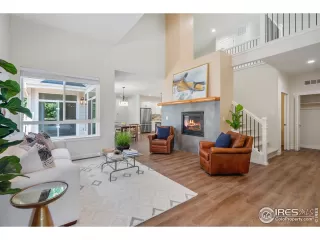 Photo #3: 949925 Listing