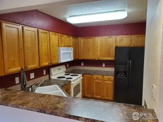 Photo #5: 949973 Listing 