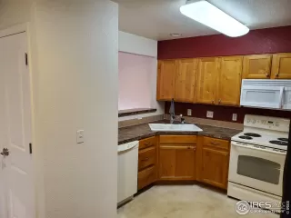 Photo #6: 949973 Listing 