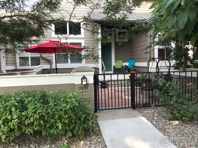 MLS: 949998 Condo For Sale